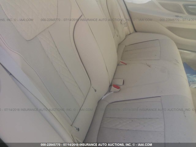 WBA7F0C58JGM23130 - 2018 BMW 750 I Dark Blue photo 8