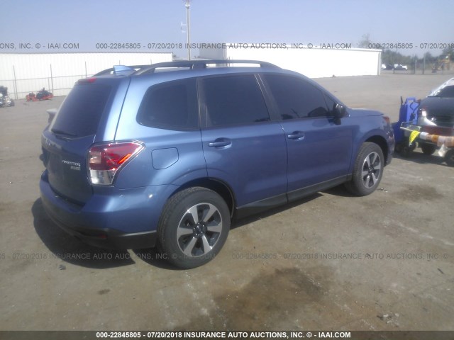 JF2SJABC4HH474163 - 2017 SUBARU FORESTER 2.5I BLUE photo 4