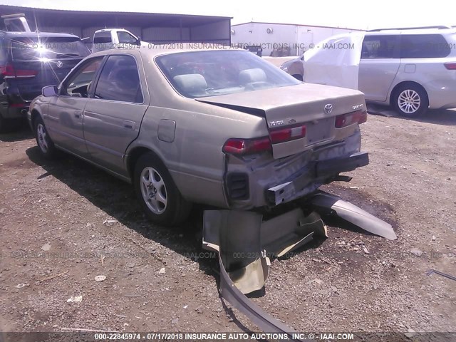 JT2BG22K1X0364185 - 1999 TOYOTA CAMRY LE/XLE 棕色 照片 3