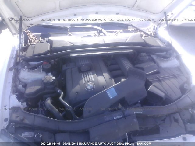 WBAPH5C59BA441261 - 2011 BMW 328 I SULEV WHITE photo 10