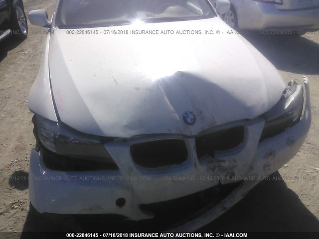 WBAPH5C59BA441261 - 2011 BMW 328 I SULEV WHITE photo 6
