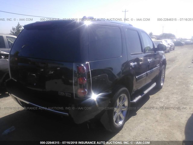 1GKFK63817J155111 - 2007 GMC YUKON DENALI BLACK photo 4