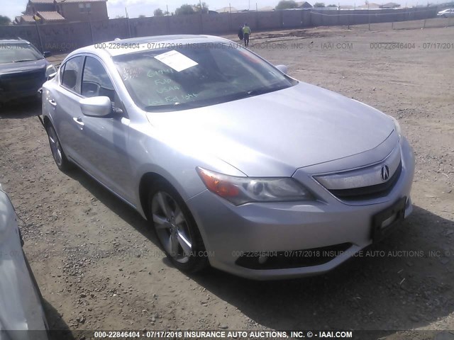 19VDE1F78DE012772 - 2013 ACURA ILX 20 TECH SILVER photo 1