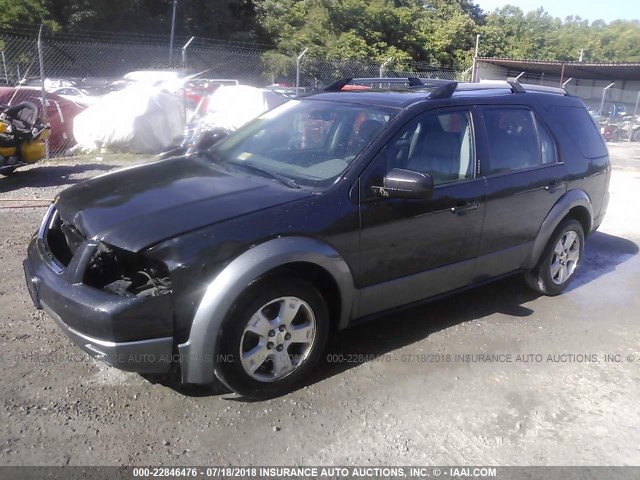 1FMDK02197GA36851 - 2007 FORD FREESTYLE SEL GRAY photo 2