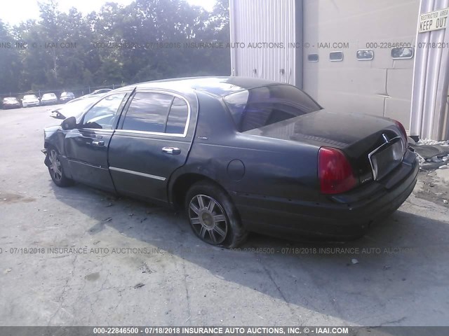 1LNHM84W96Y645952 - 2006 LINCOLN TOWN CAR EXECUTIVE L BLACK photo 3