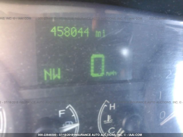 1LNHM84W96Y645952 - 2006 LINCOLN TOWN CAR EXECUTIVE L BLACK photo 7