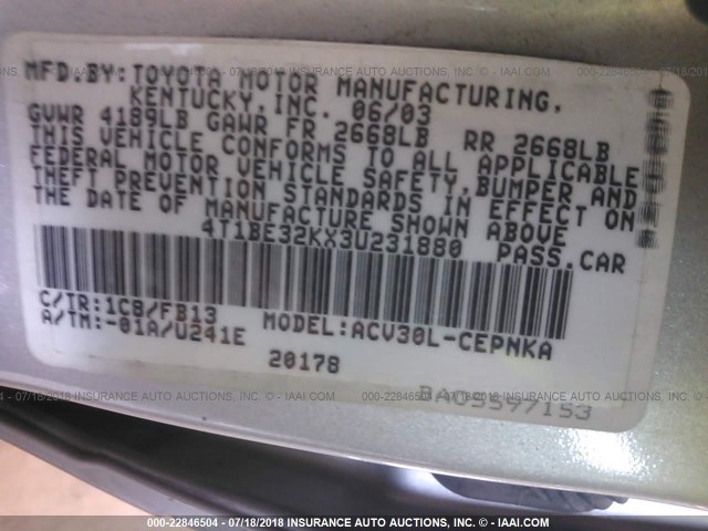 4T1BE32KX3U231880 - 2003 TOYOTA CAMRY LE/XLE/SE 银色 照片 9