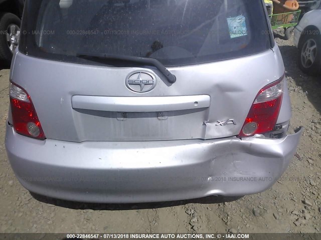 JTKKT624560150254 - 2006 TOYOTA SCION XA SILVER photo 6
