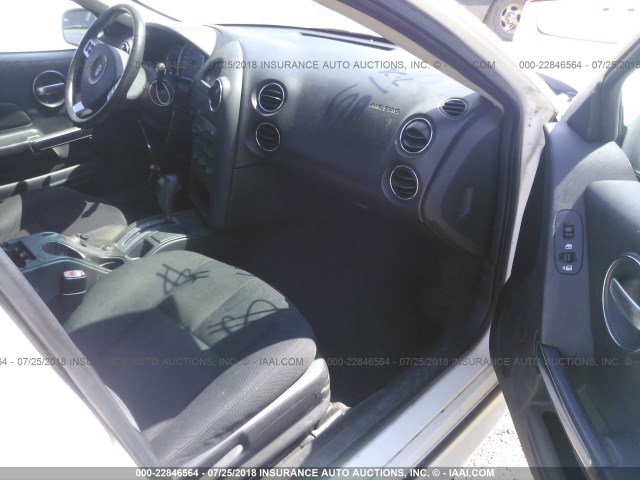 2G2WP552361160727 - 2006 PONTIAC GRAND PRIX WHITE photo 5
