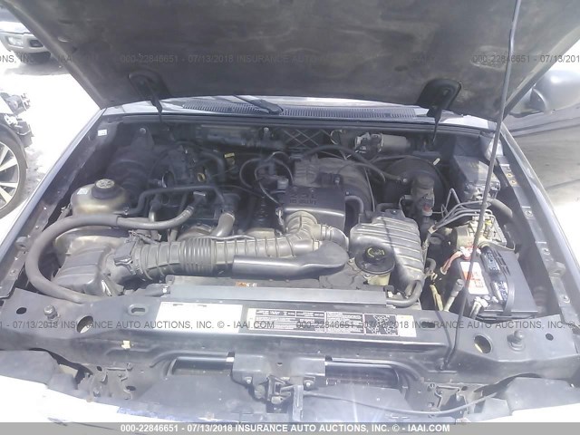 4F4YR12D41TM20382 - 2001 MAZDA B2300 BLACK photo 10