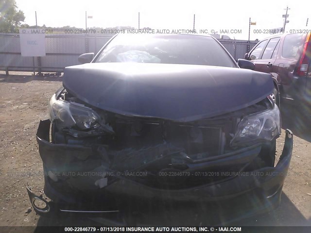4T1BF1FK6DU262136 - 2013 TOYOTA CAMRY L/SE/LE/XLE 灰色 照片 6
