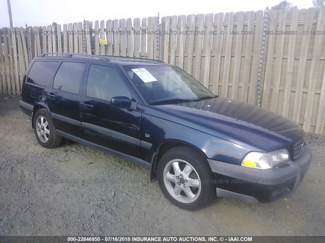 YV1LZ56D9Y2707957 - 2000 VOLVO V70 XC/SE BLUE photo 1