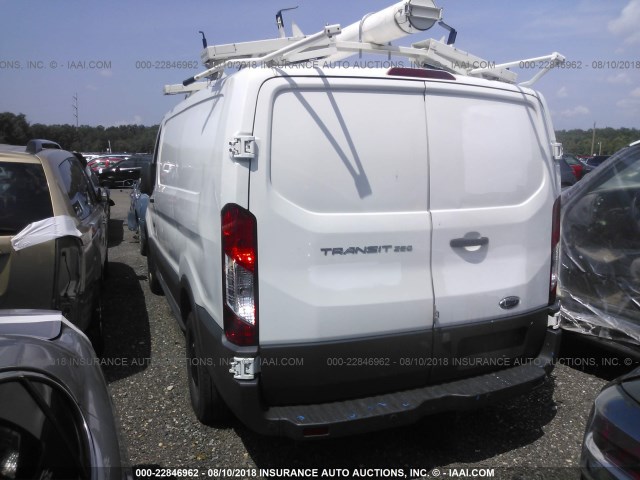 1FTNR1YM1FKB13266 - 2015 FORD TRANSIT T-250 WHITE photo 3