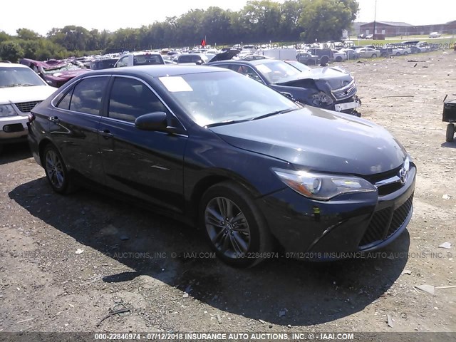 4T1BF1FK7GU203603 - 2016 TOYOTA CAMRY LE/XLE/SE/XSE Dark Blue photo 1