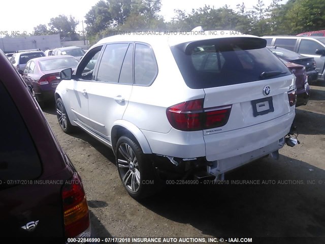 5UXZV4C50BL408229 - 2011 BMW X5 XDRIVE35I WHITE photo 3
