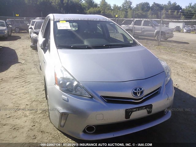 JTDZN3EU2D3285049 - 2013 TOYOTA PRIUS V SILVER photo 6