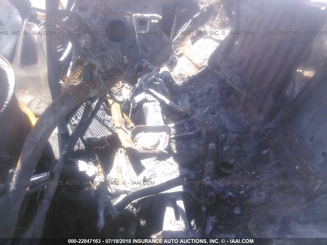 1J4GW48SX4C384135 - 2004 JEEP GRAND CHEROKEE LAREDO/COLUMBIA/FREEDOM 灰色 照片 8