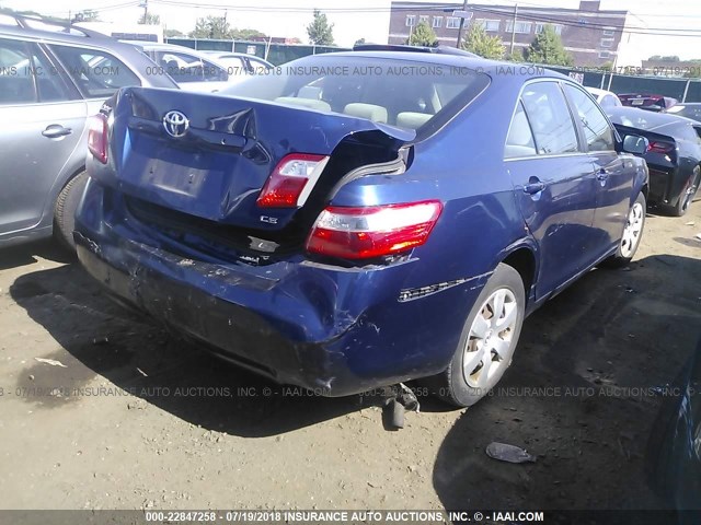 4T1BE46KX7U050283 - 2007 TOYOTA CAMRY NEW GENERAT CE/LE/XLE/SE BLUE photo 4