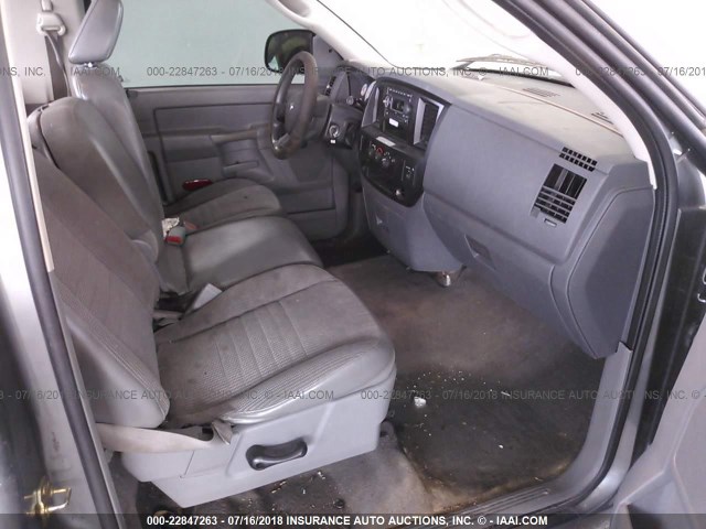 1D7HA16K87J500609 - 2007 DODGE RAM 1500 ST GRAY photo 5