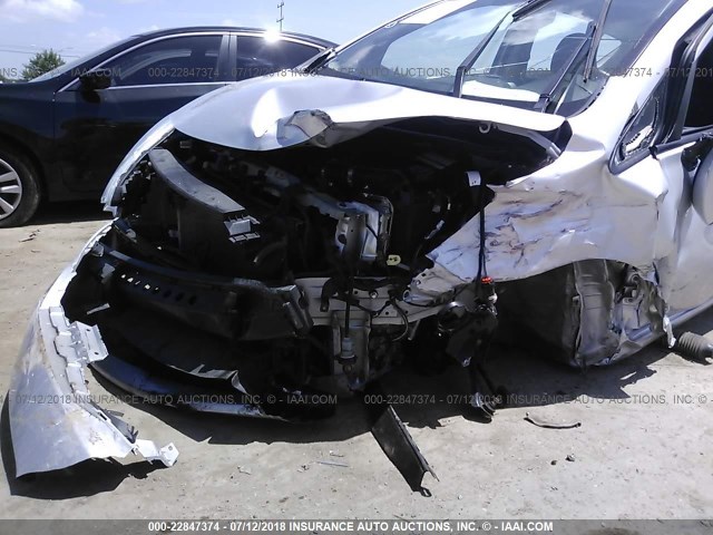 3N1CE2CP8GL386640 - 2016 NISSAN VERSA NOTE S/S PLUS/SV/SL/SR SILVER photo 6