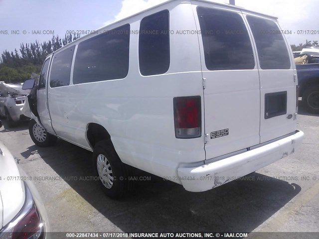 1FBSS31L82HA87359 - 2002 FORD ECONOLINE E350 SUPER DUTY WAGON WHITE photo 3