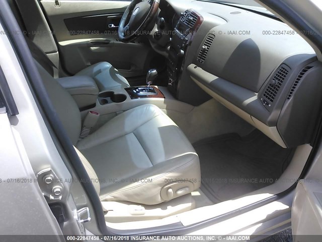 1G6DM57T270161305 - 2007 CADILLAC CTS GOLD photo 5