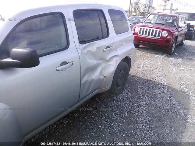 3GNBAADB4AS611691 - 2010 CHEVROLET HHR LS SILVER photo 6