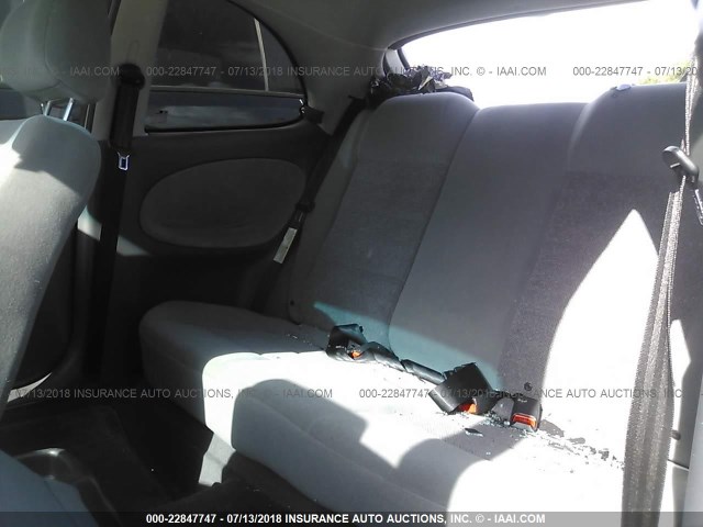 KLATA22632B703744 - 2002 DAEWOO LANOS S 白色 照片 8