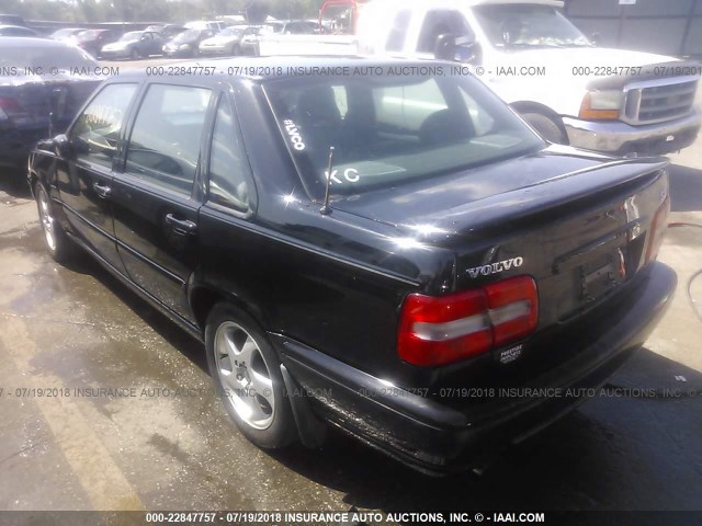 YV1LS5373W2506197 - 1998 VOLVO S70 T5 TURBO BLACK photo 3