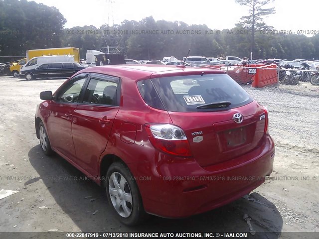 2T1KU40E09C026097 - 2009 TOYOTA COROLLA MATRIX  RED photo 3