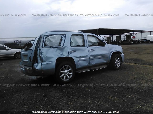 1GKS1EEF4BR290312 - 2011 GMC YUKON DENALI Light Blue photo 4