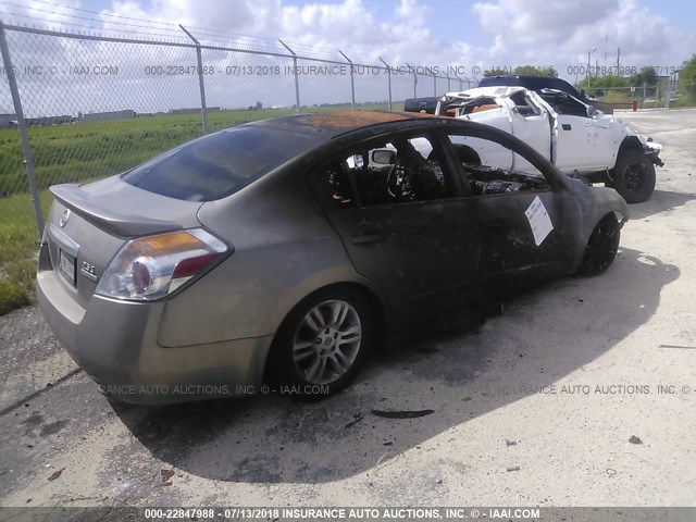 1N4AL2AP5BN458597 - 2011 NISSAN ALTIMA S TAN photo 4