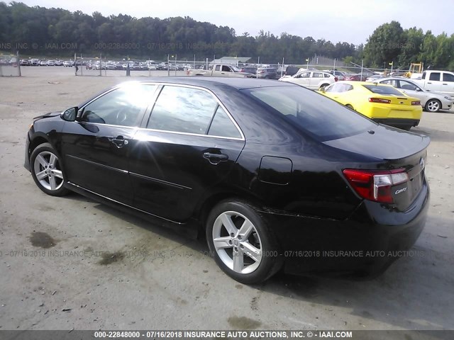 4T1BF1FK8DU720078 - 2013 TOYOTA CAMRY L/SE/LE/XLE 黑色 照片 3
