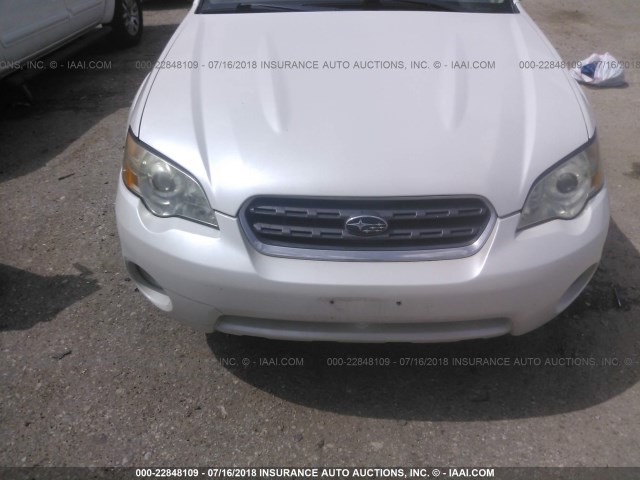 4S4BP61C367334311 - 2006 SUBARU LEGACY OUTBACK 2.5I WHITE photo 6