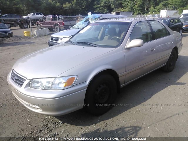 4T1BG22K2YU709866 - 2000 TOYOTA CAMRY CE/LE/XLE TAN photo 2