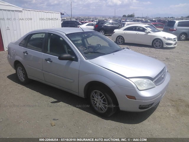 1FAFP34N17W143789 - 2007 FORD FOCUS ZX4/S/SE/SES SILVER photo 1