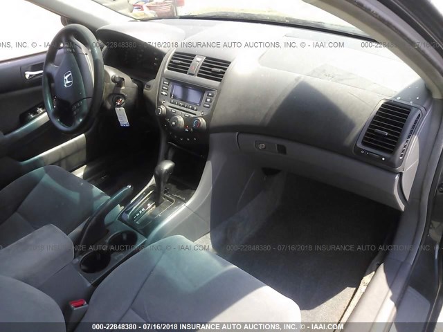 1HGCM56356A148259 - 2006 HONDA ACCORD SE GRAY photo 5