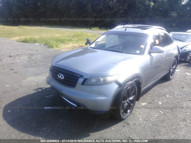 JNRBS08W68X400241 - 2008 INFINITI FX45 GRAY photo 2