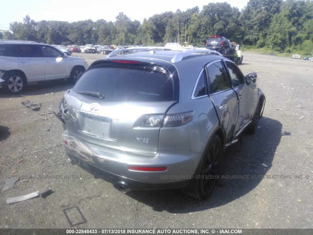 JNRBS08W68X400241 - 2008 INFINITI FX45 GRAY photo 4