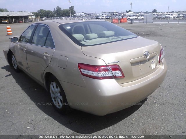 4T1BF3EK0BU121329 - 2011 TOYOTA CAMRY SE/LE/XLE GOLD photo 3