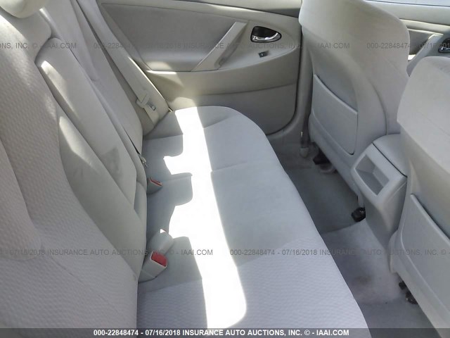 4T1BF3EK0BU121329 - 2011 TOYOTA CAMRY SE/LE/XLE GOLD photo 8