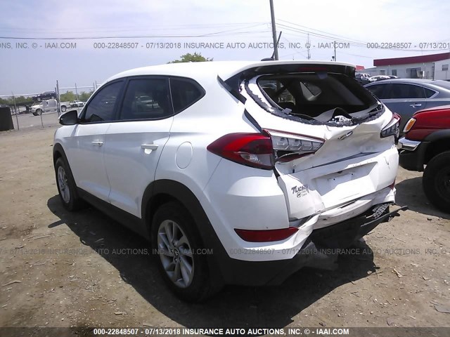 KM8J23A43GU217154 - 2016 HYUNDAI TUCSON SE WHITE photo 3