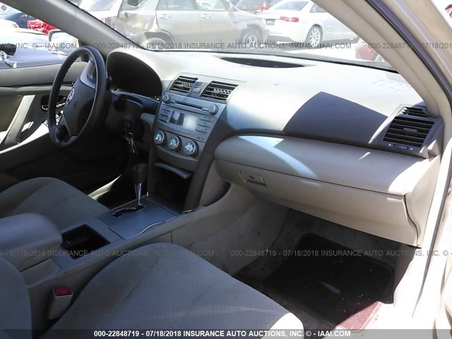 4T1BE46K97U049318 - 2007 TOYOTA CAMRY NEW GENERAT CE/LE/XLE/SE TAN photo 5