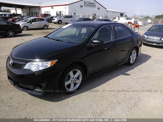 4T1BF1FK8CU079965 - 2012 TOYOTA CAMRY SE/LE/XLE 黑色 照片 2