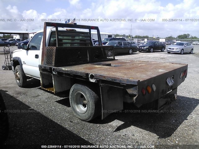 1GBJC34215E279305 - 2005 CHEVROLET SILVERADO C3500 Unknown photo 3