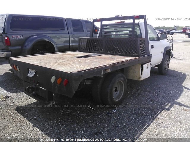 1GBJC34215E279305 - 2005 CHEVROLET SILVERADO C3500 Unknown photo 4