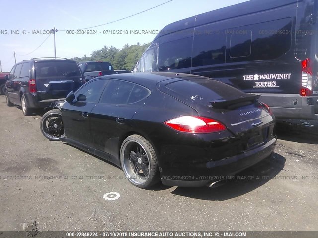 WP0AA2A73BL011701 - 2011 PORSCHE PANAMERA 2/4 BLACK photo 3