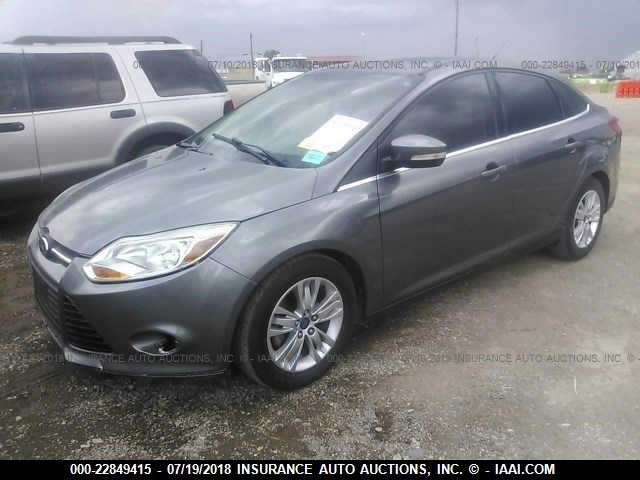 1FAHP3H2XCL185088 - 2012 FORD FOCUS SEL GRAY photo 2