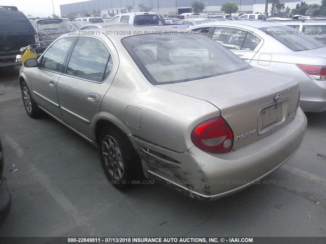 JN1CA31D8YT756136 - 2000 NISSAN MAXIMA GLE/GXE/SE BEIGE photo 3