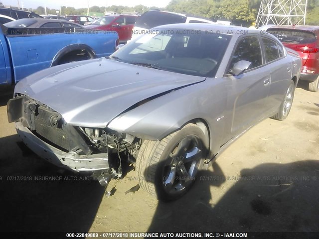 2C3CDXCT5EH155585 - 2014 DODGE CHARGER R/T SILVER photo 2